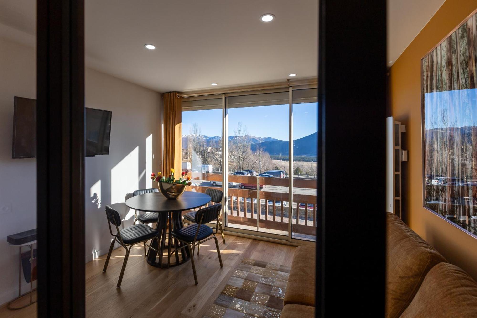 Le Clot Simo - Station Des Angles Vue Montagne Apartment Exterior photo